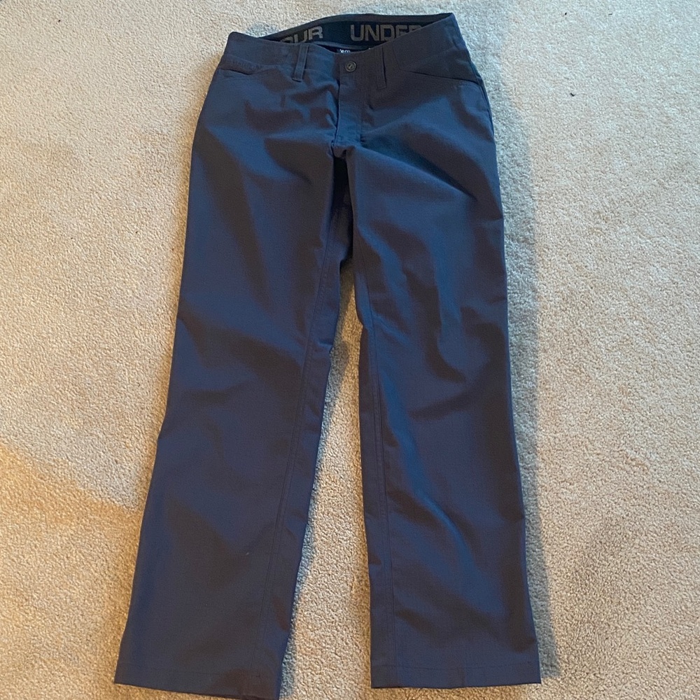 Under Armour 30//32 US storm pants. Can be unisex. Excellent condition